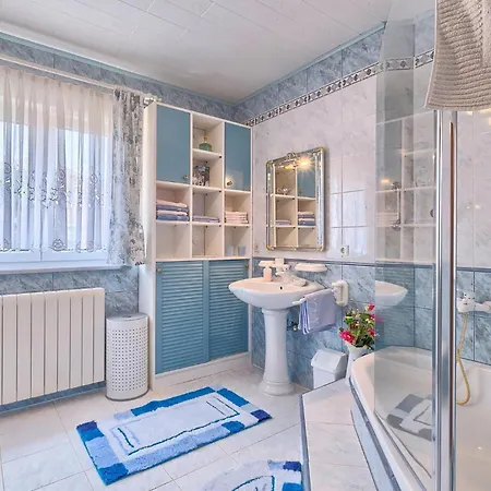 Holiday home Vallis Aurea Porec