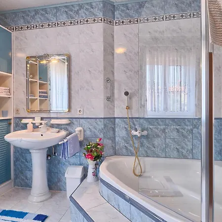 Vallis Aurea Holiday home *
