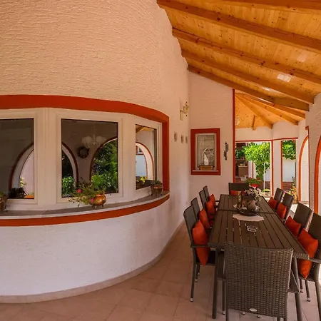 Vallis Aurea Holiday home